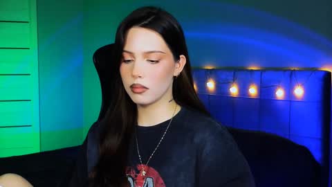 Snapshot of stacygonzales_ chatting on 10, 12, 2024 Bye bye dear See you on December 3st  online show from 10, 12, 2024