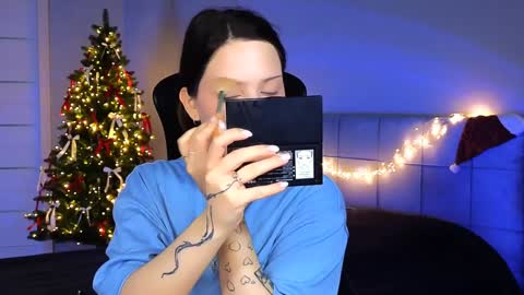 Snapshot of stacygonzales_ chatting on 24, 1, 2025 Bye bye dear See you on December 3st  online show from 24, 1, 2025