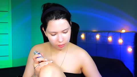 Snapshot of stacygonzales_ chatting on 2, 2, 2025 Bye bye dear See you on December 3st  online show from 2, 2, 2025