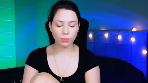 Snapshot of stacygonzales_ chatting on 18, 2, 2025 Bye bye dear See you on December 3st  online show from 18, 2, 2025