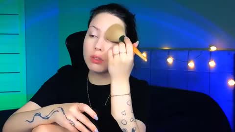 Snapshot of stacygonzales_ chatting on 12, 3, 2025 Bye bye dear See you on December 3st  online show from 12, 3, 2025