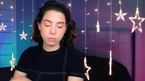 Snapshot of stacygonzales_ chatting on 28, 9, 2025 Bye bye dear See you on December 3st  online show from 28, 9, 2025