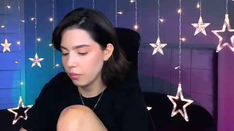 Snapshot of stacygonzales_ chatting on 10, 10, 2025 Bye bye dear See you on December 3st  online show from 10, 10, 2025