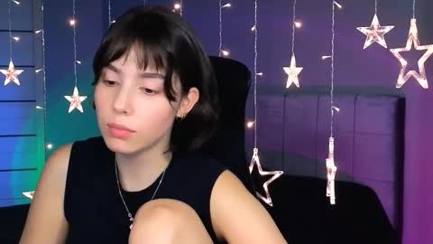 Snapshot of stacygonzales_ chatting on 22, 10, 2025 Bye bye dear See you on December 3st  online show from 22, 10, 2025