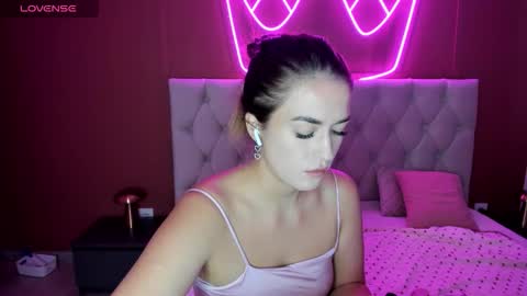 Snapshot of stacywells chatting on 15, 9, 2025 Stacy online show from 15, 9, 2025