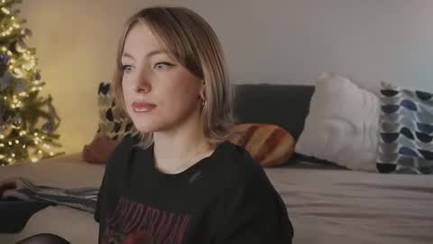 Kristina online show from 18, 12, 2025