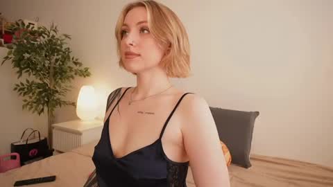 Snapshot of stanovaya300kg chatting on 27, 4, 2026 Kristina online show from 27, 4, 2026