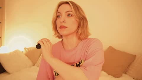 Snapshot of stanovaya300kg chatting on 27, 5, 2026 Kristina online show from 27, 5, 2026