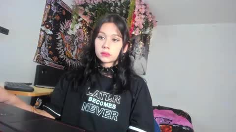 Snapshot of starmoonly chatting on 16, 2, 2025 starmoonly online show from 16, 2, 2025