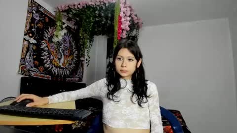 Snapshot of starmoonly chatting on 22, 2, 2025 starmoonly online show from 22, 2, 2025