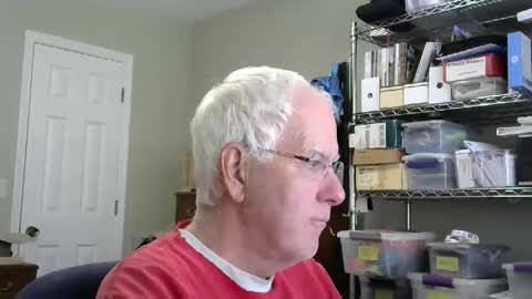 Snapshot of stasw20 chatting on 19, 4, 2026 stasw20 online show from 19, 4, 2026