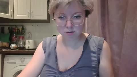 Snapshot of stasya_07 chatting on 8, 12, 2024 Stasya online show from 8, 12, 2024