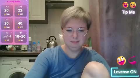 Snapshot of stasya_07 chatting on 12, 12, 2024 Stasya online show from 12, 12, 2024