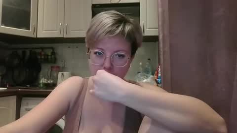 Snapshot of stasya_07 chatting on 24, 12, 2024 Stasya online show from 24, 12, 2024