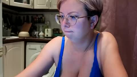 Snapshot of stasya_07 chatting on 16, 10, 2025 Stasya online show from 16, 10, 2025