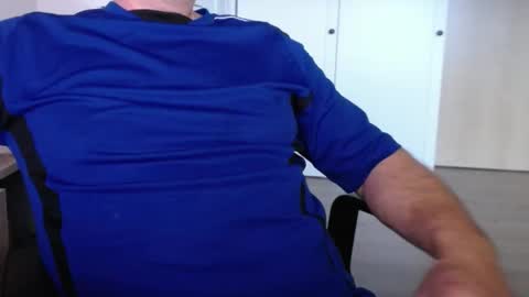 Snapshot of stefan2580 chatting on 17, 12, 2024 Stefan online show from 17, 12, 2024