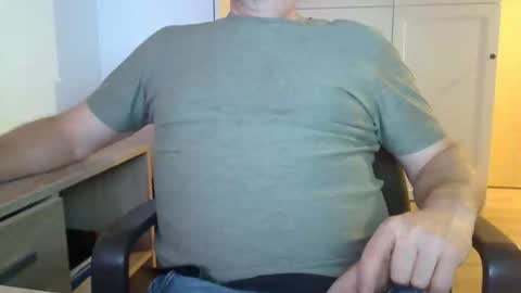 Snapshot of stefan2580 chatting on 30, 10, 2025 Stefan online show from 30, 10, 2025