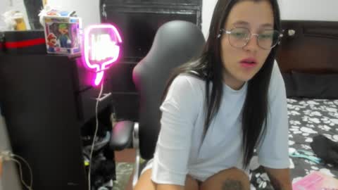 julieth-cancer online show from 7, 4, 2026