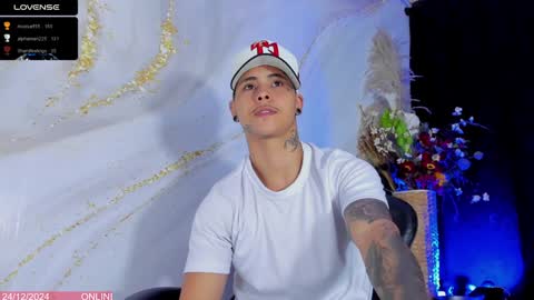 Snapshot of stefan_wonder_ chatting on 24, 12, 2024 Wonder online show from 24, 12, 2024