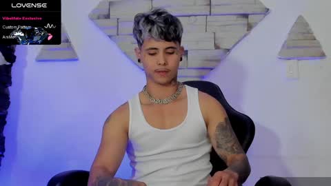 Snapshot of stefan_wonder_ chatting on 30, 12, 2024 Wonder online show from 30, 12, 2024