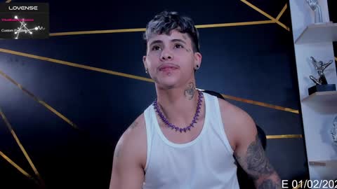 Snapshot of stefan_wonder_ chatting on 1, 2, 2025 Wonder online show from 1, 2, 2025