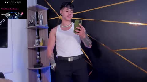 Snapshot of stefan_wonder_ chatting on 1, 3, 2025 Wonder online show from 1, 3, 2025