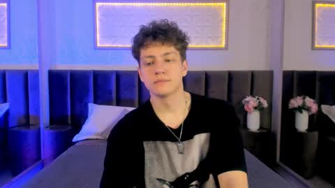 Esrefan online show from 26, 2, 2026