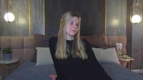 Stefie online show from 1, 4, 2026