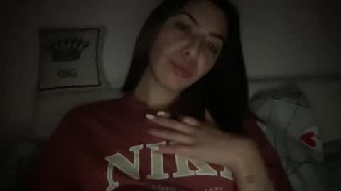 Snapshot of stefy_glow chatting on 8, 3, 2025 stefy_glow online show from 8, 3, 2025