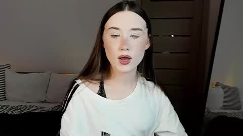 stella_sunny online show from 15, 1, 2026