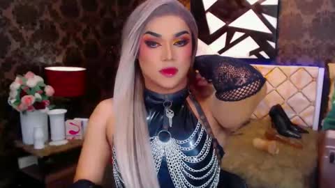 CALL ME STELLA online show from 1, 1, 2025