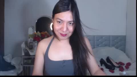 Snapshot of stellahugets chatting on 12, 9, 2025 Stella online show from 12, 9, 2025