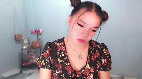 Snapshot of stellaxtemptationx chatting on 14, 11, 2025 Stella sweet online show from 14, 11, 2025