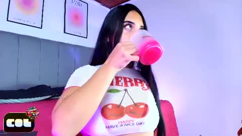 Stephany Malibu online show from 3, 7, 2026