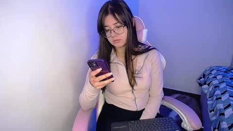 Emma online show from 18, 2, 2025