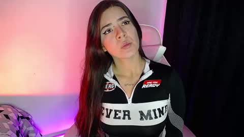 Emma online show from 2, 11, 2025