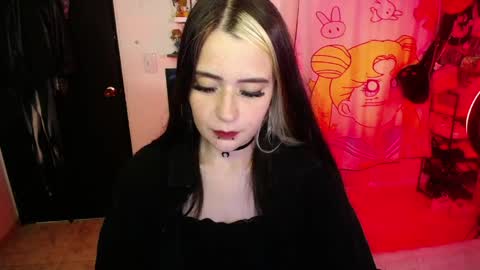 Snapshot of stephani_rousso chatting on 23, 4, 2026 joha cosmo online show from 23, 4, 2026