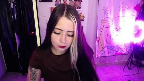 Snapshot of stephani_rousso chatting on 10, 5, 2026 joha cosmo online show from 10, 5, 2026