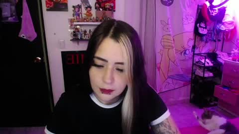 Snapshot of stephani_rousso chatting on 21, 5, 2026 joha cosmo online show from 21, 5, 2026