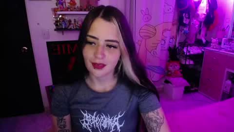 Snapshot of stephani_rousso chatting on 11, 6, 2026 joha cosmo online show from 11, 6, 2026