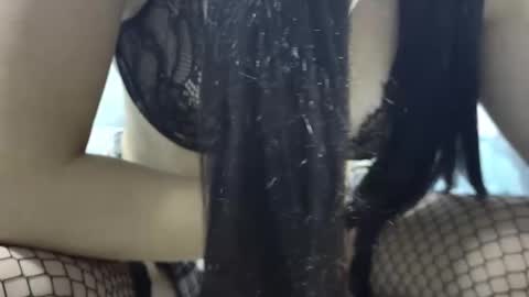 Snapshot of stephaniequijano2002 chatting on 4, 11, 2025 Evanoir online show from 4, 11, 2025