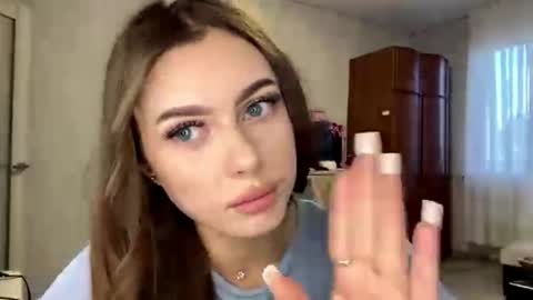Snapshot of stephaniflicek chatting on 17, 5, 2026 Stephani online show from 17, 5, 2026