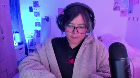 Stephanie  online show from 24, 1, 2025