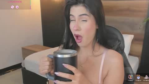 Snapshot of stephanya_ chatting on 10, 2, 2026 S T E P H A N Y A online show from 10, 2, 2026