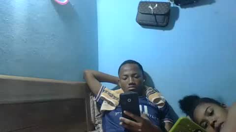 stephaolysca online show from 12, 4, 2026