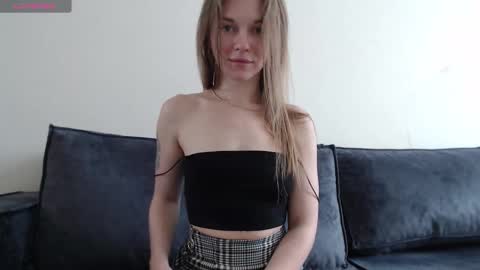 Snapshot of stephie_mrr chatting on 12, 3, 2026 Steph online show from 12, 3, 2026