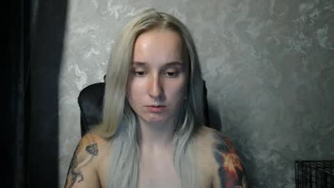 Snapshot of stephiepink chatting on 23, 9, 2025 Grace online show from 23, 9, 2025