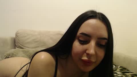 StepMommy19 online show from 9, 2, 2026