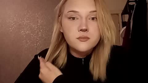 stesha447163 online show from 18, 3, 2026