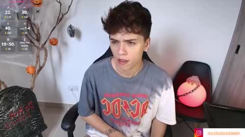 Stev austin  online show from 18, 10, 2025